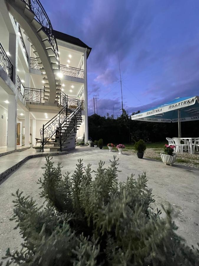 Shambala Hotel Gudauta Luaran gambar